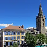 Hotel Le Grand 2*