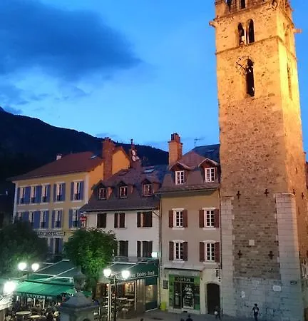 Le Grand Hotel Barcelonnette